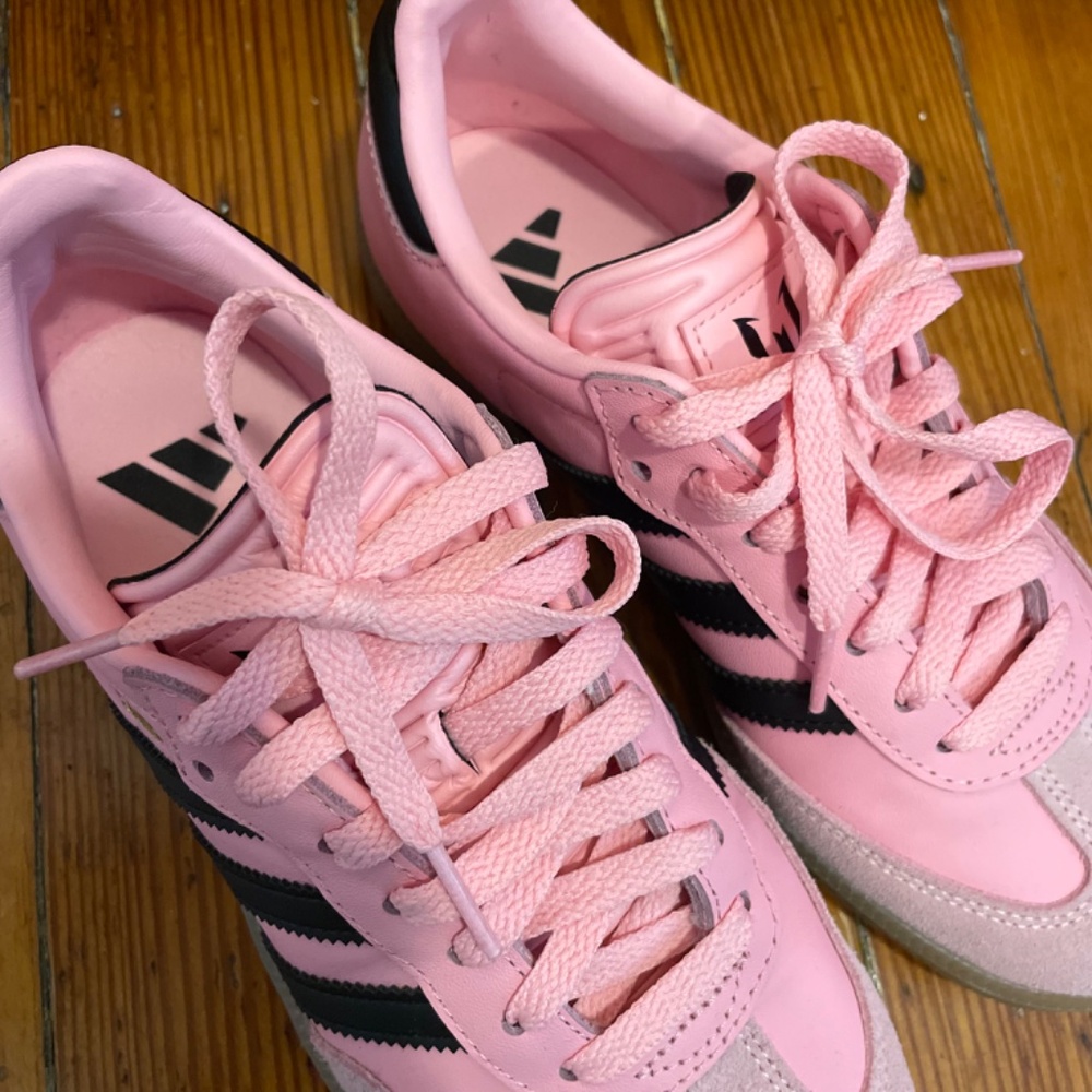 adidas Originals Samba Sneakers in Pink and Black - Picture 3 of 8